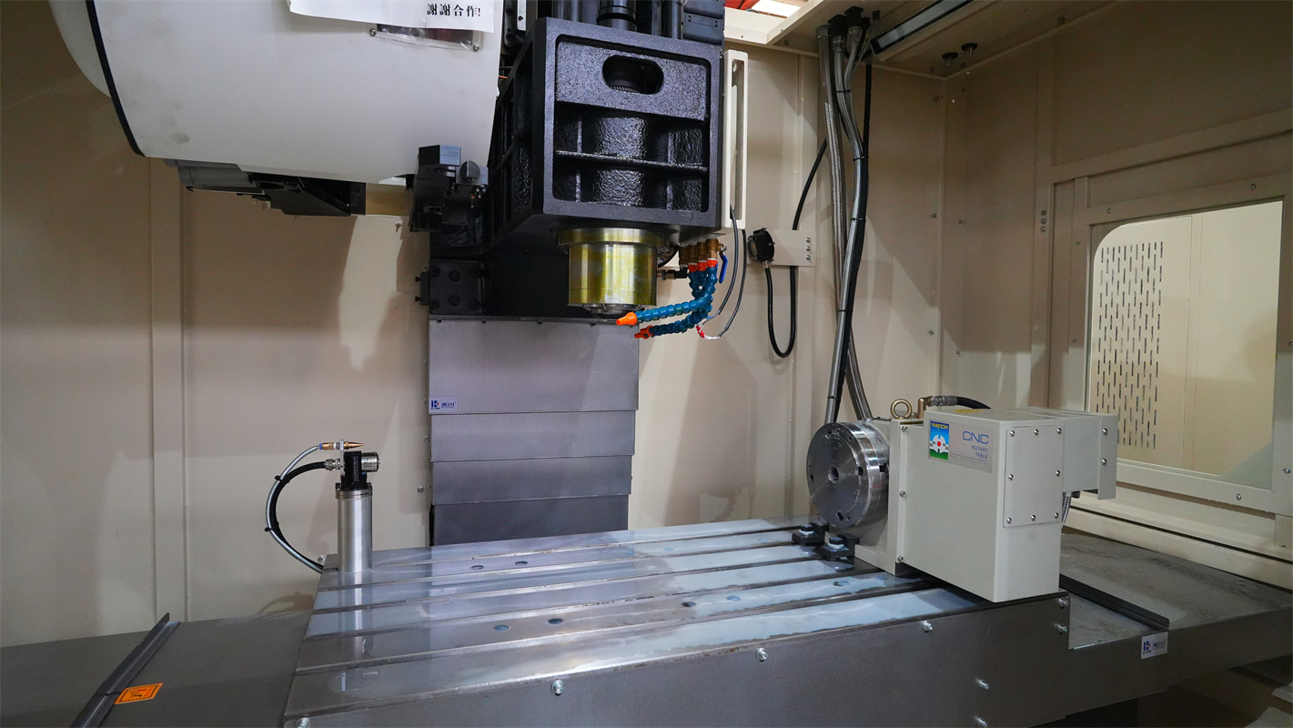 4 Axis Machine Center